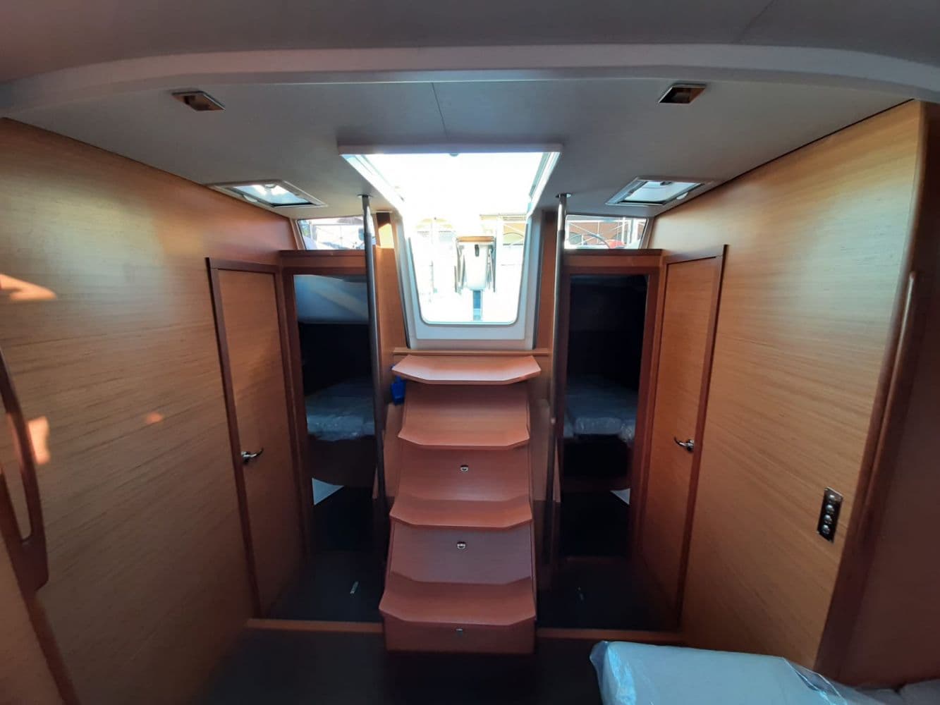 Dufour 530 - photo 11