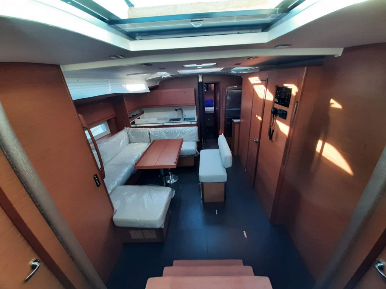 Dufour 530 - photo 14