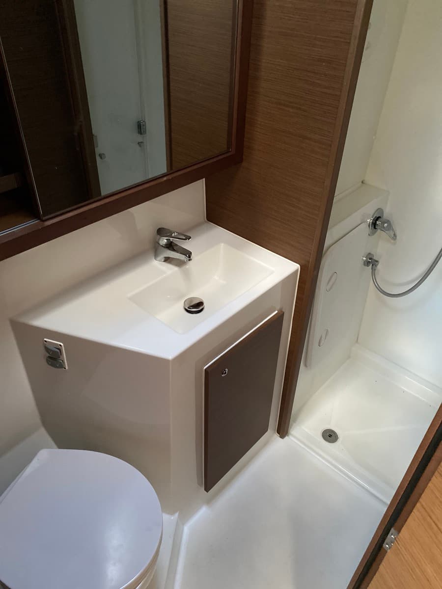 Lagoon 42 - photo 17