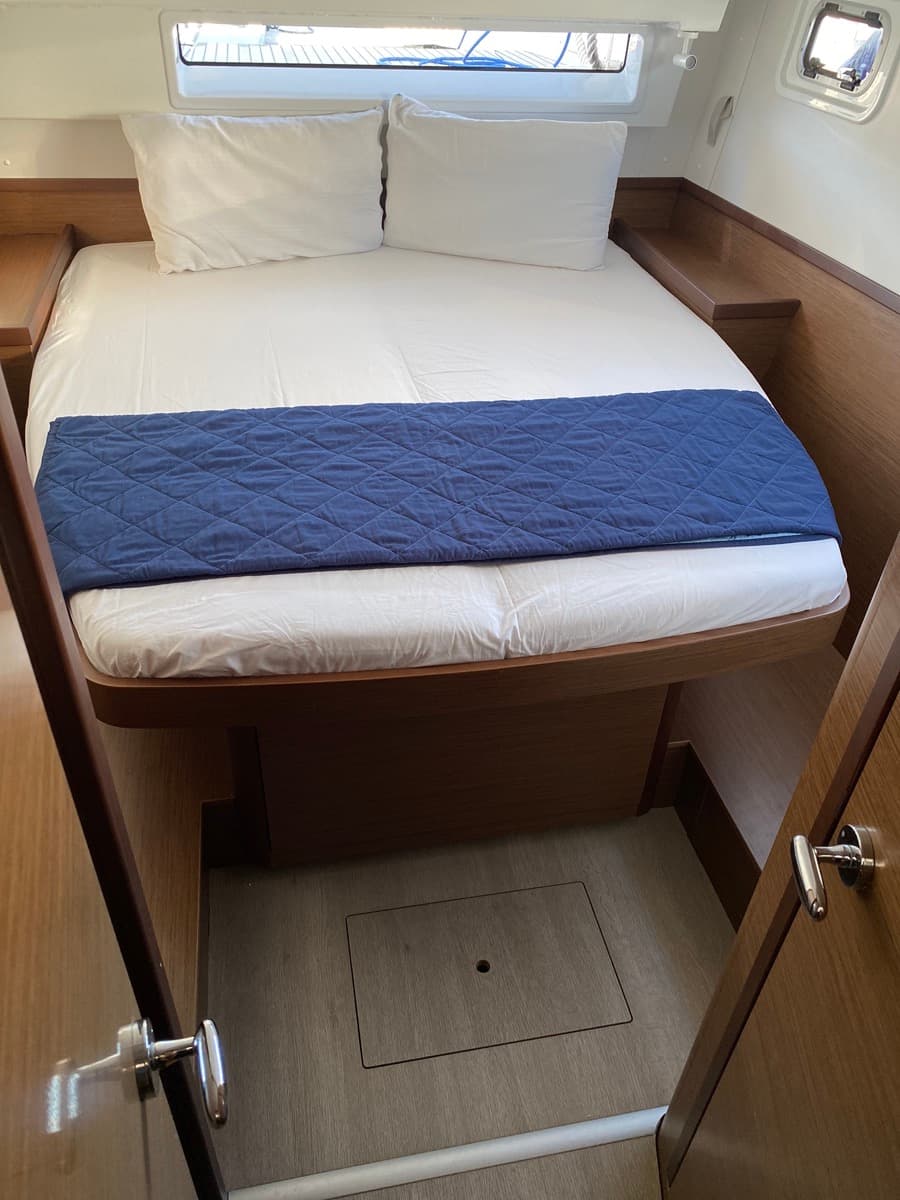 Lagoon 42 - photo 16