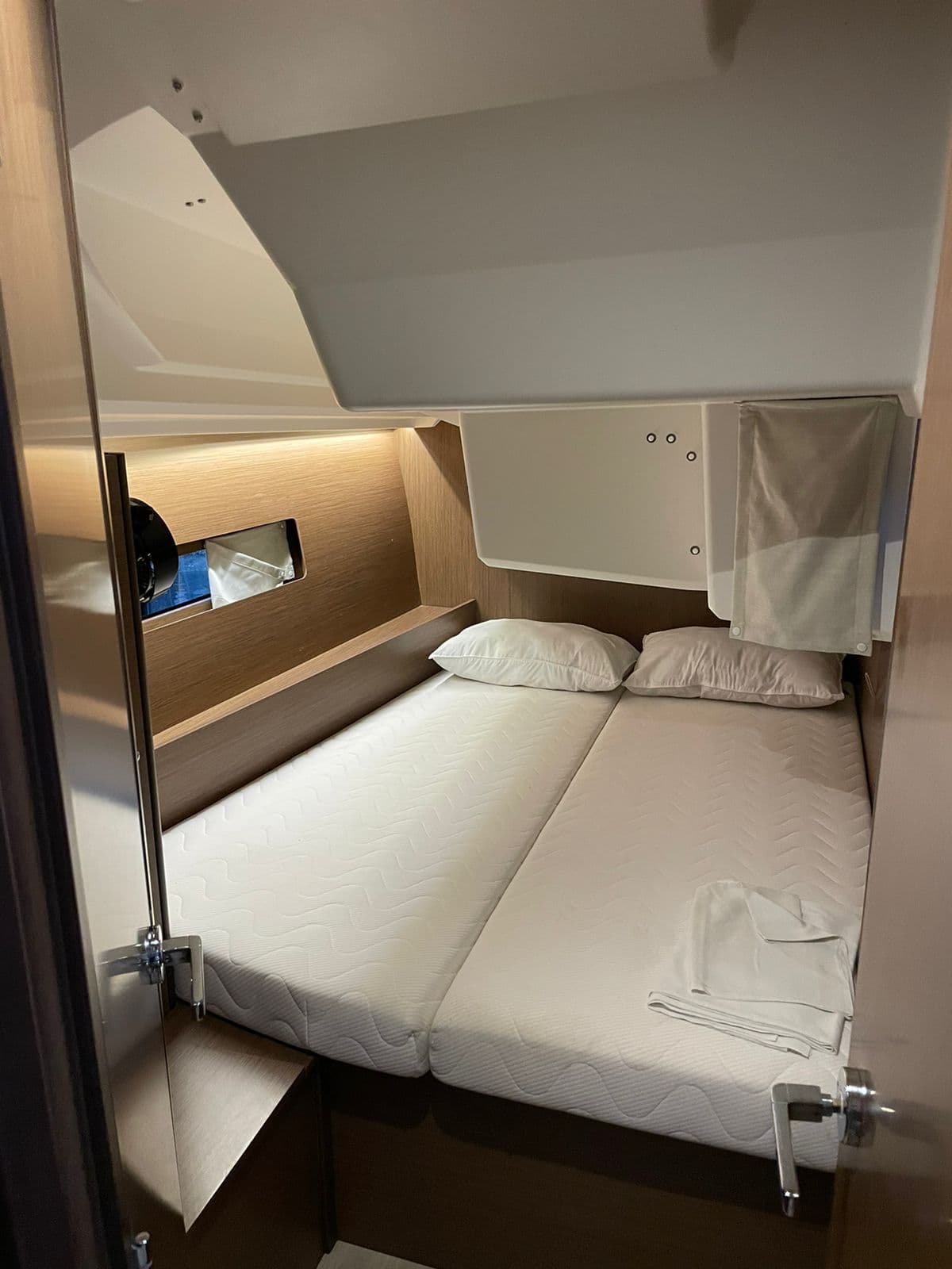 Oceanis 40.1 - photo 9