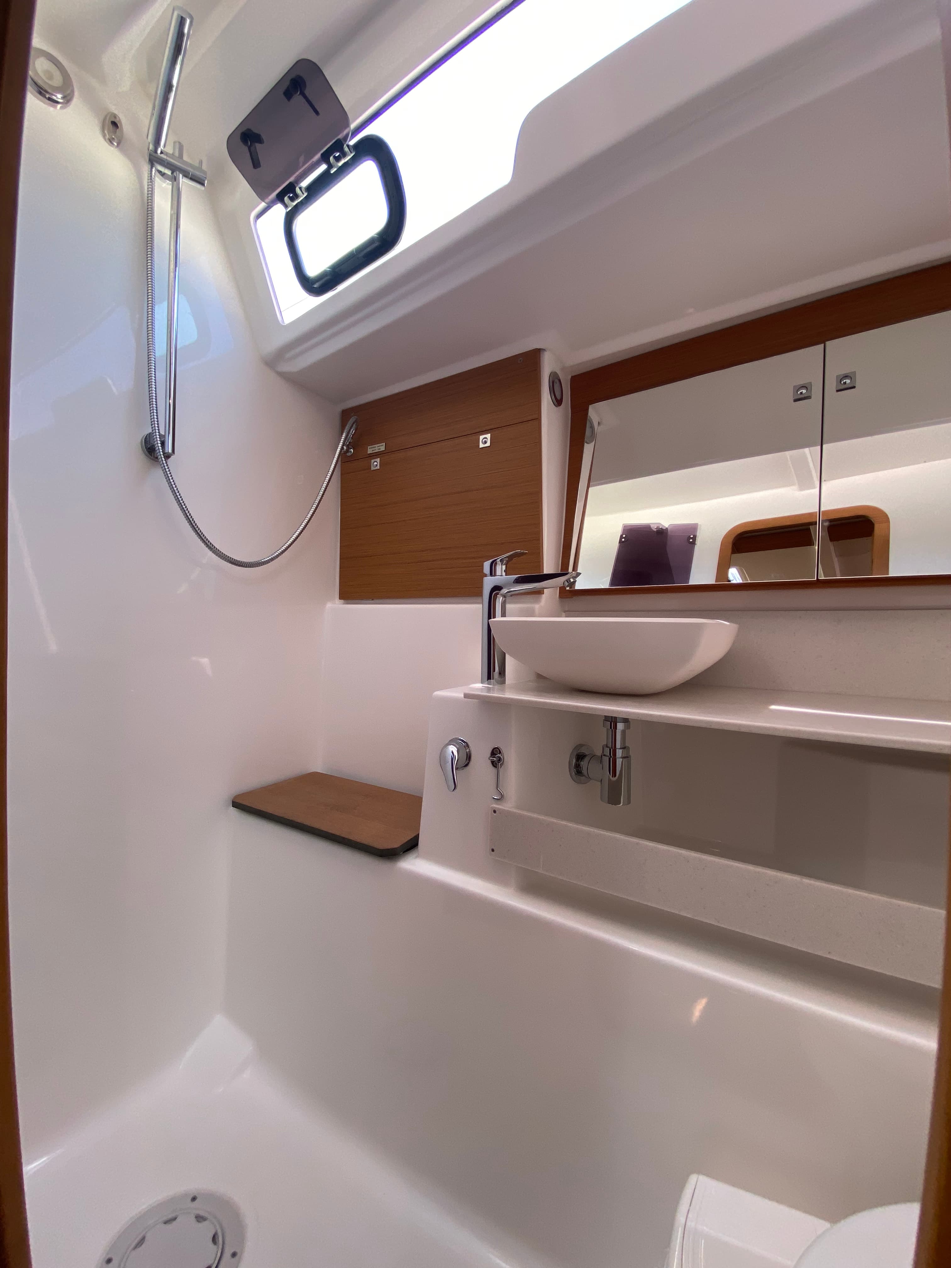 Dufour 430 - photo 7