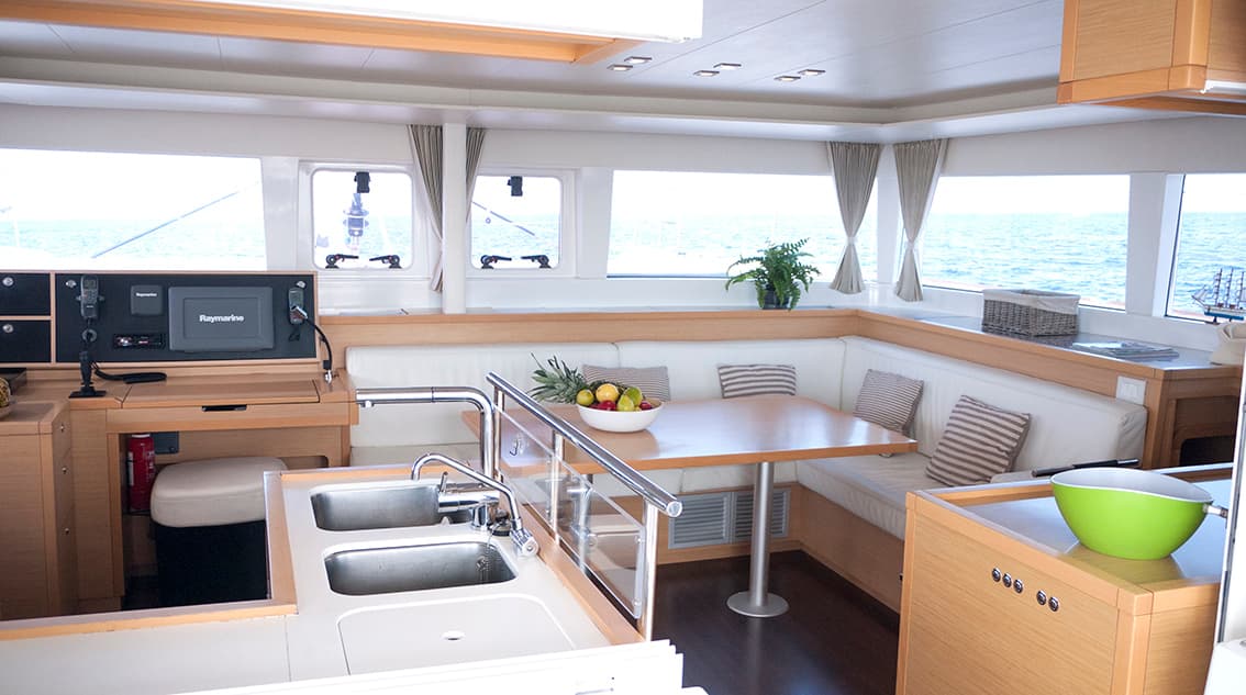 Lagoon 450 - photo 14