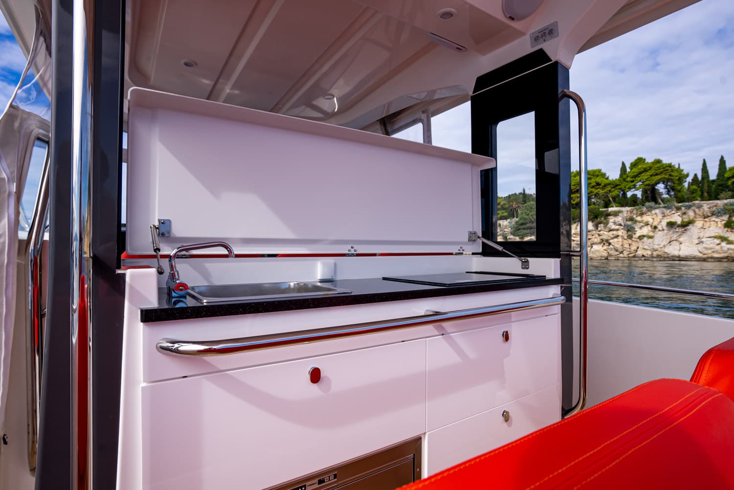 Nimbus Tender T11 - photo 12