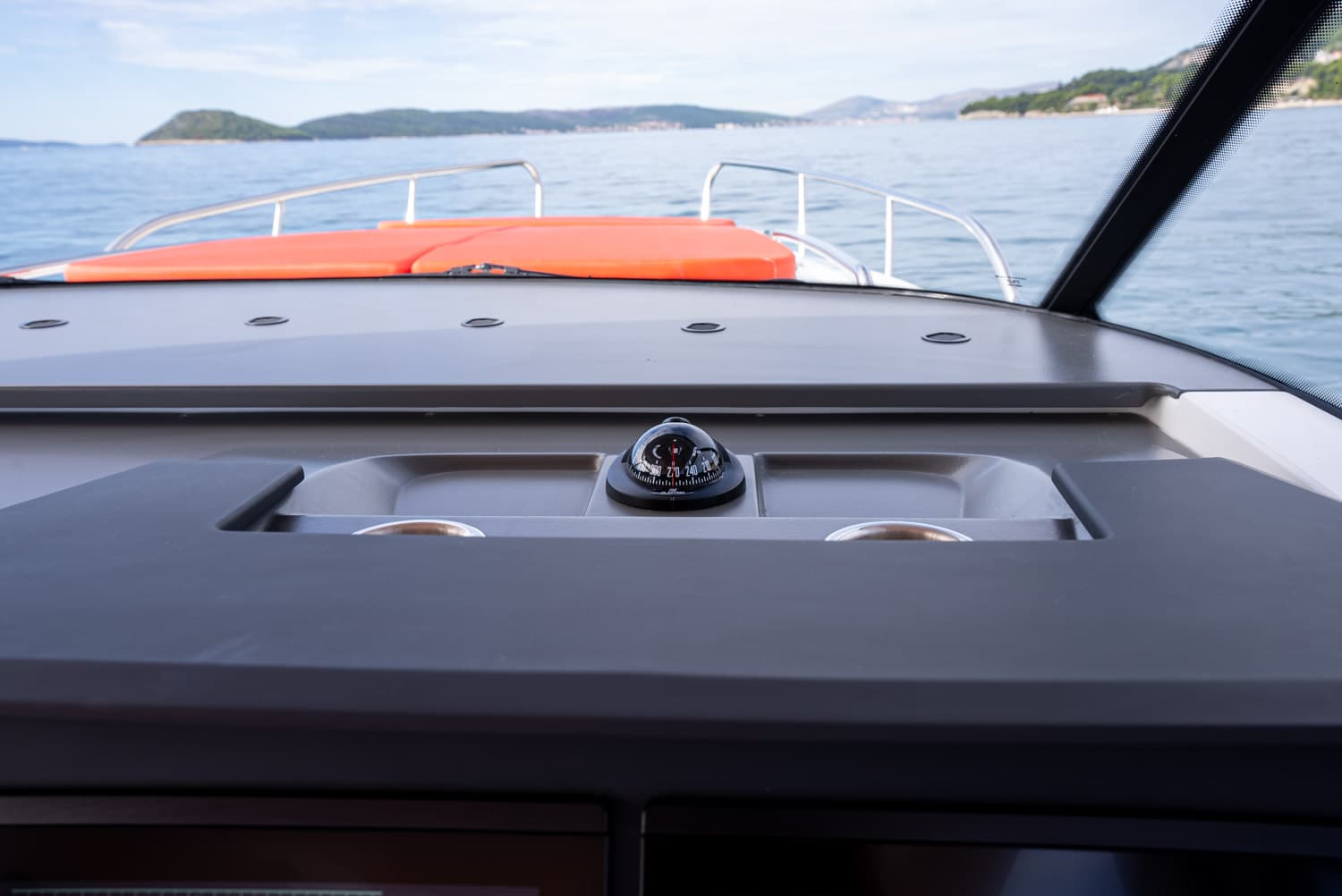 Nimbus Tender T11 - photo 4