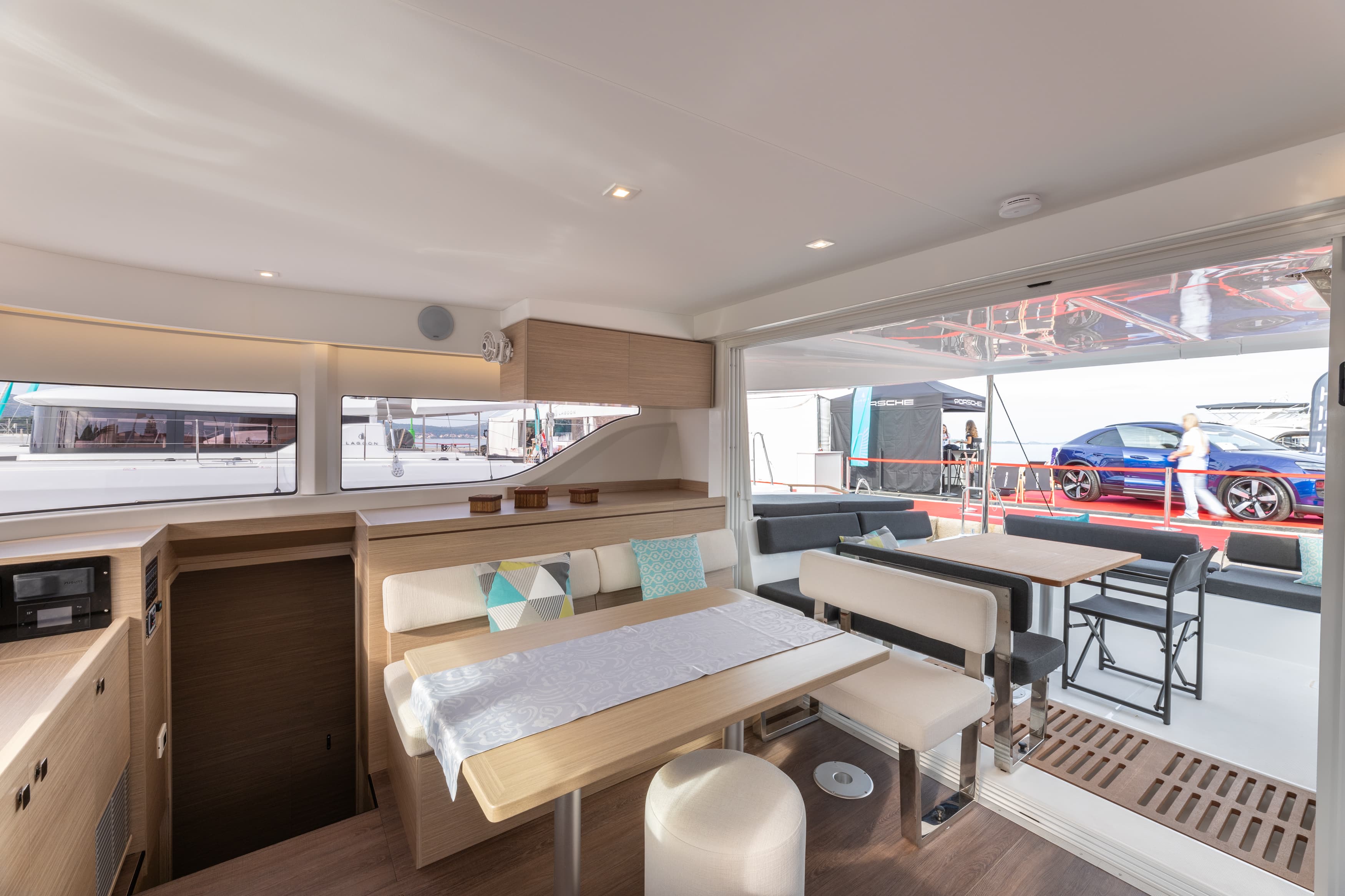 Lagoon 43 - photo 19