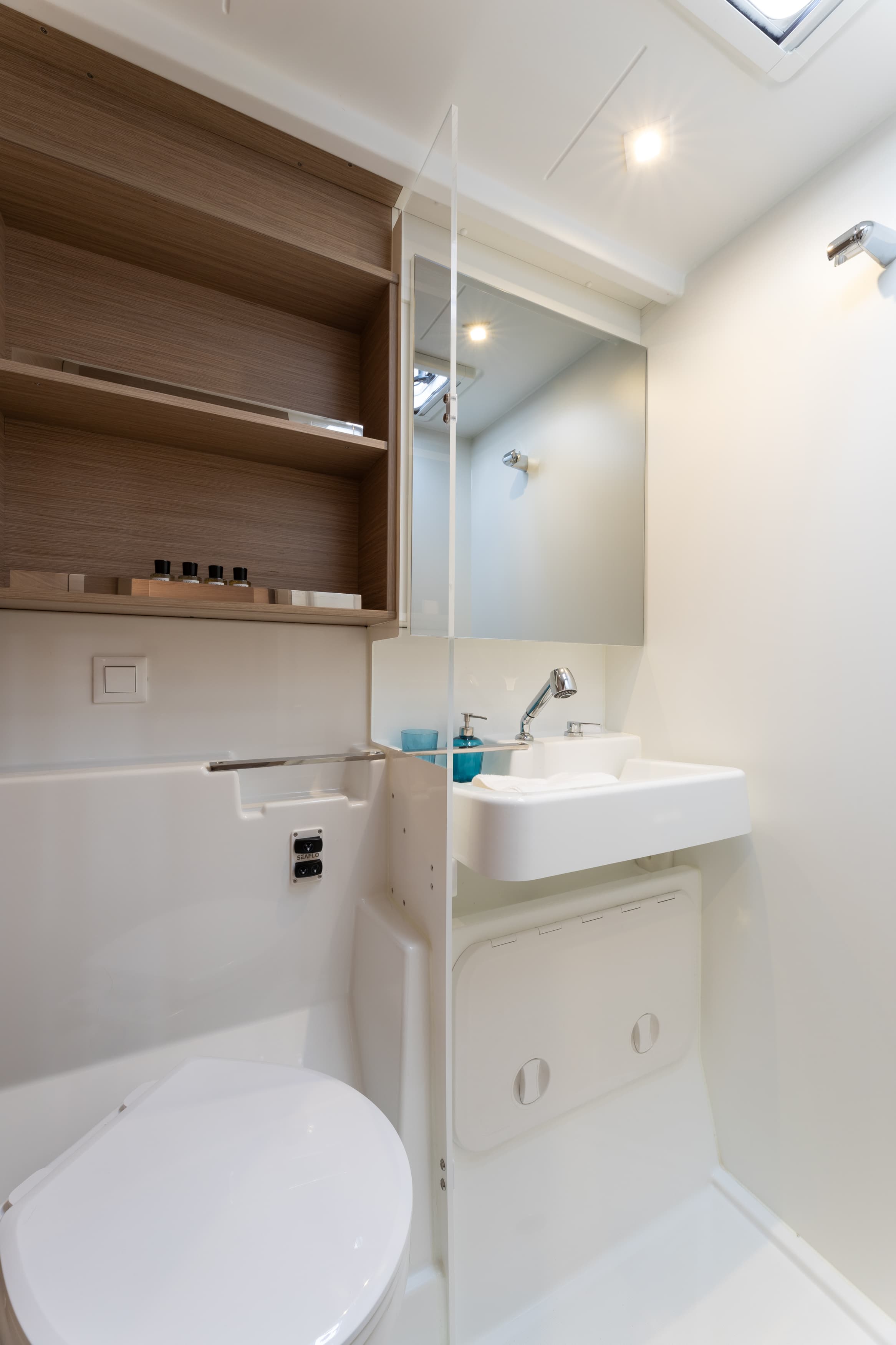 Lagoon 43 - photo 16