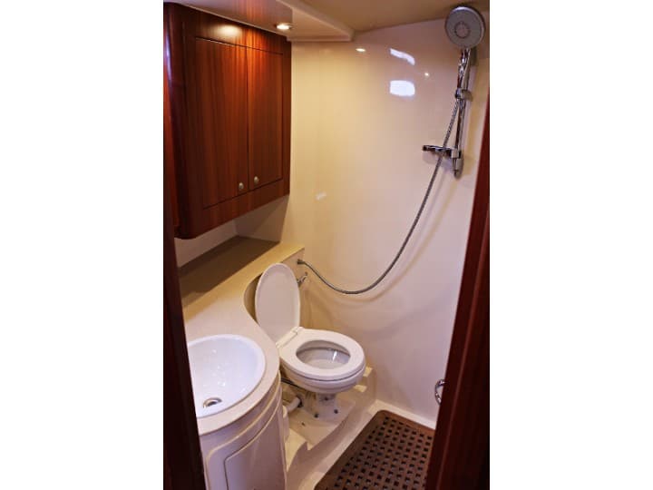 Adriana 44 - photo 8