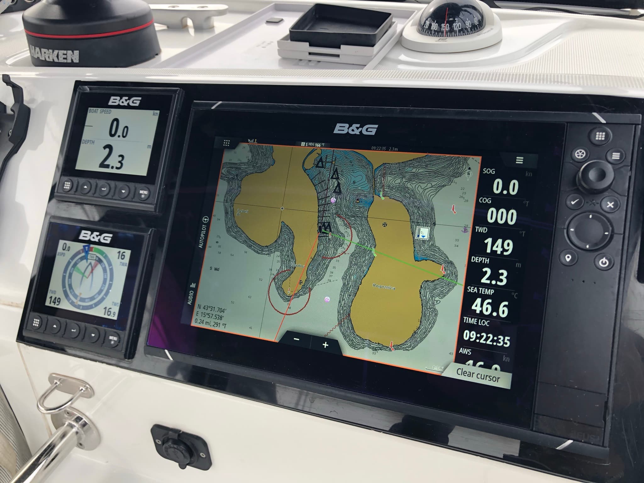 Lagoon 40 - photo 15