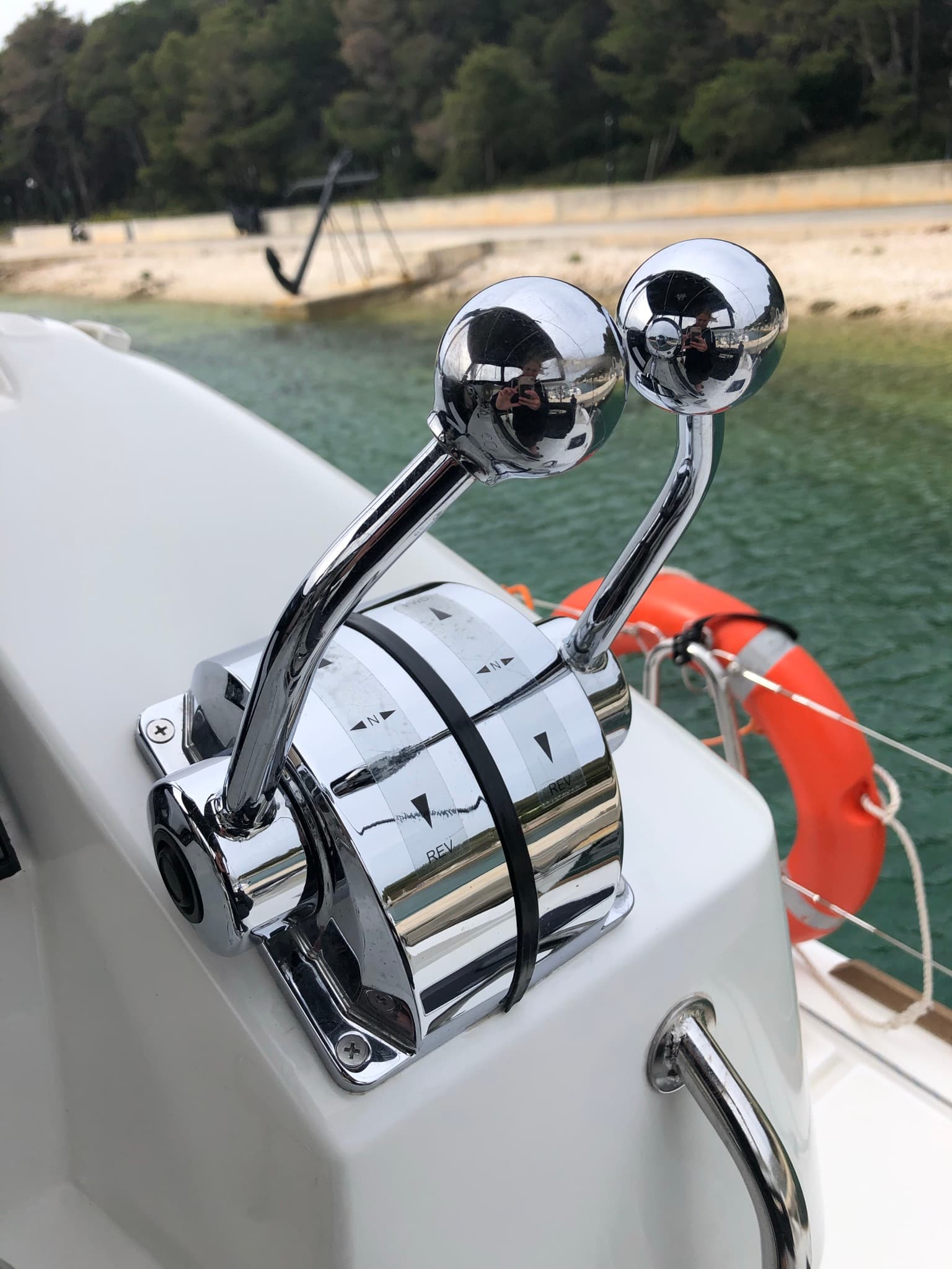 Lagoon 40 - photo 10