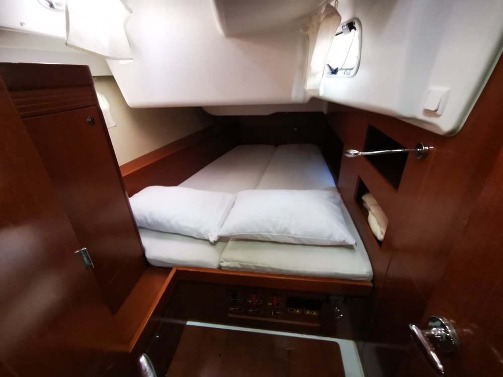 Oceanis 50 Family - photo 21