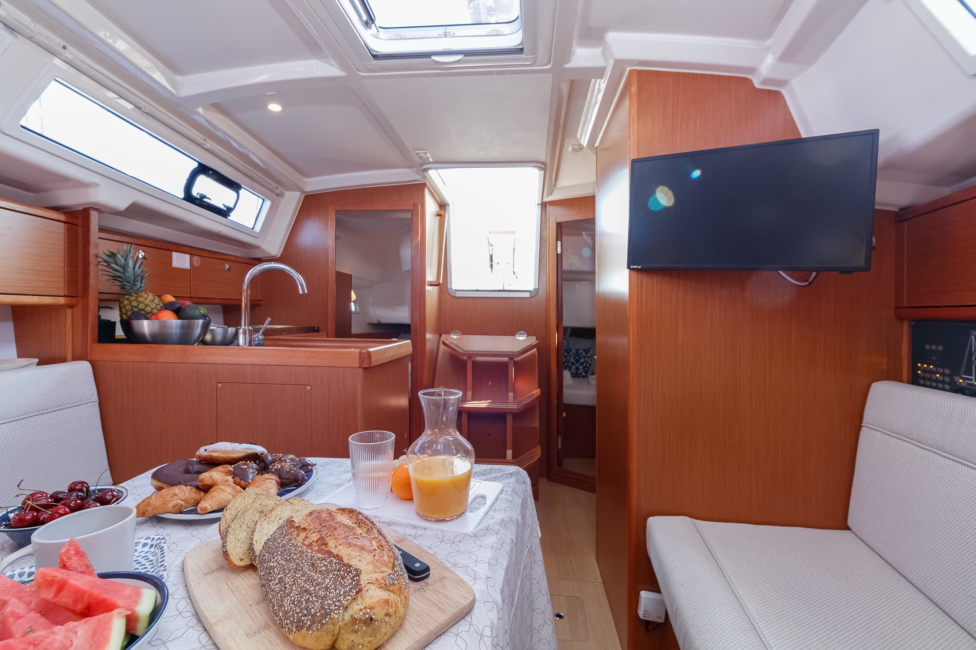 Bavaria 34 - photo 20