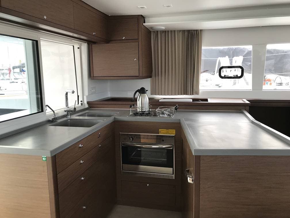 Lagoon 450 Sport - photo 12