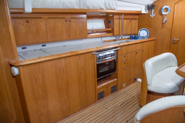 Sun Odyssey 45 - photo 21