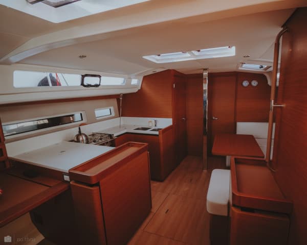 Sun Odyssey 440 - photo 15