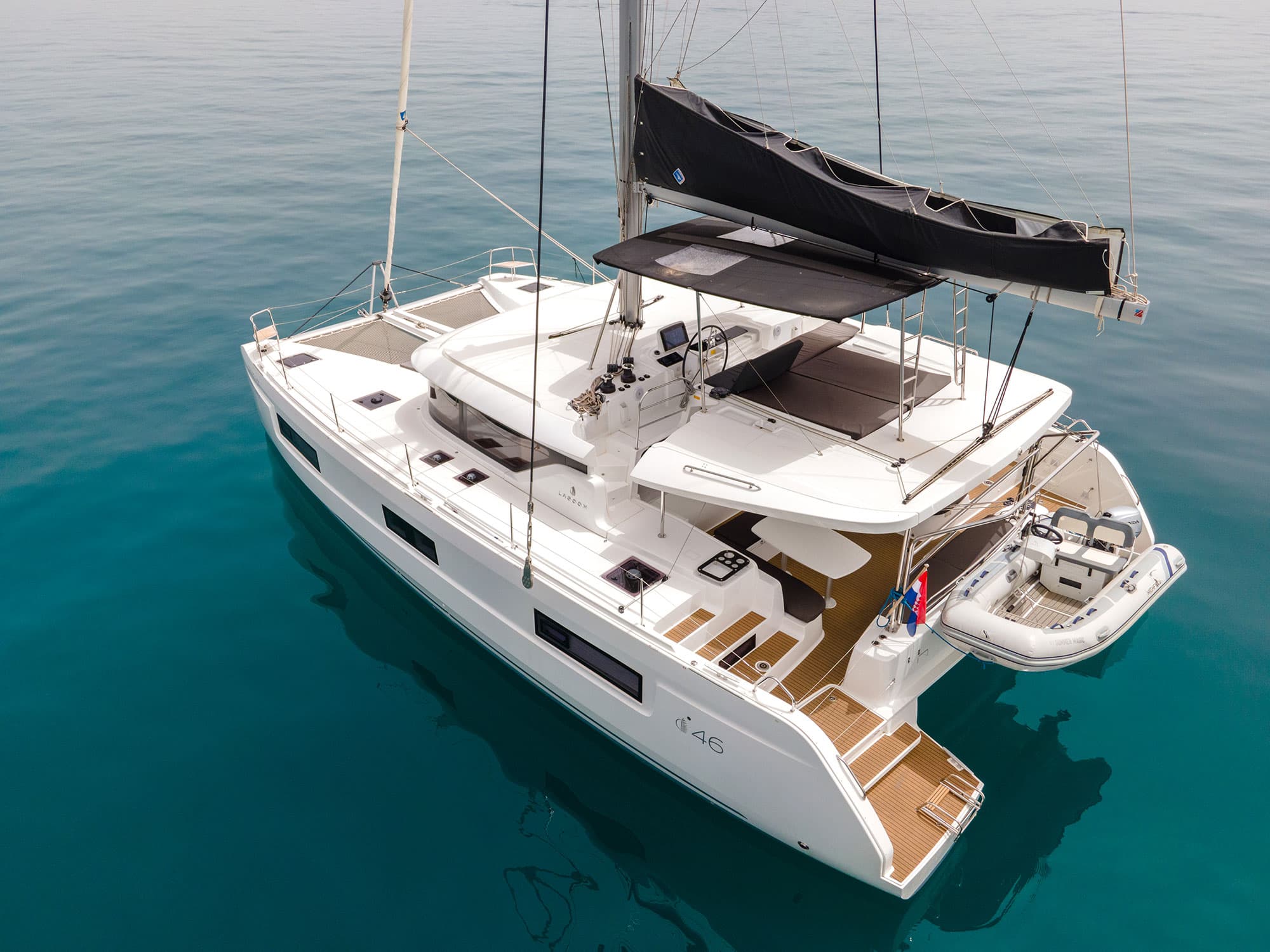 Lagoon 46  - photo 27