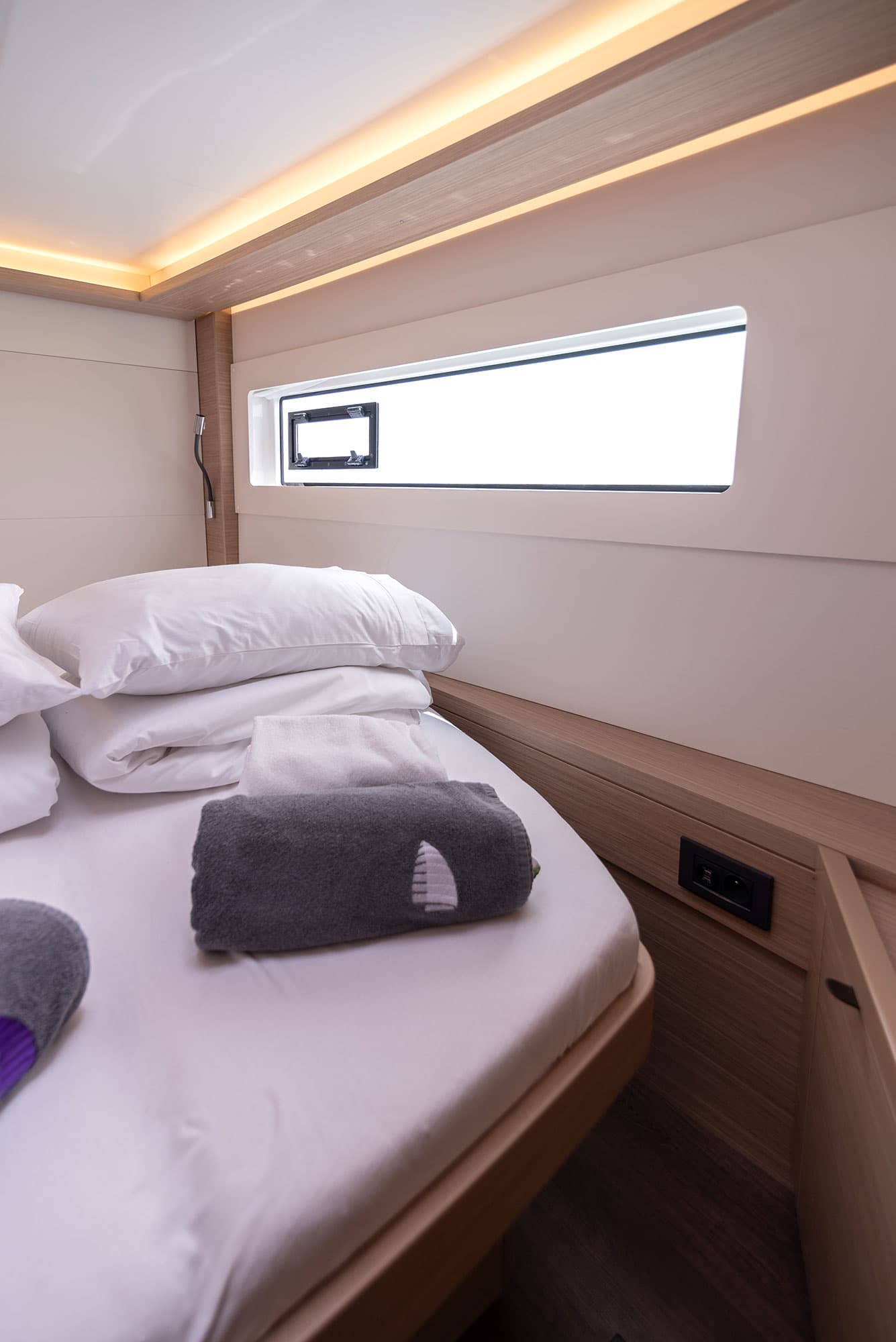 Lagoon 46  - photo 13