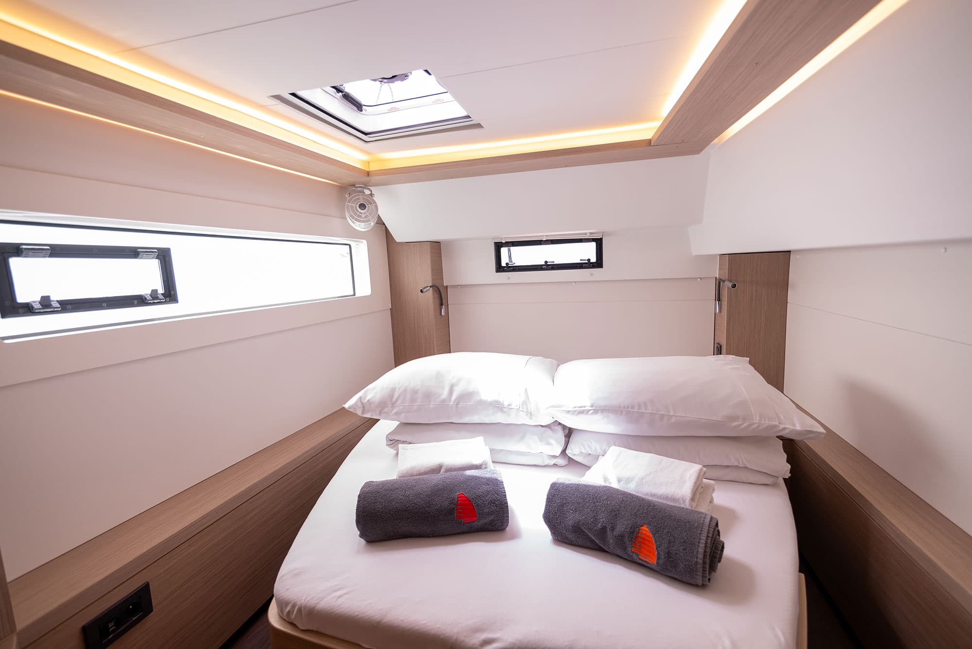 Lagoon 46  - photo 17