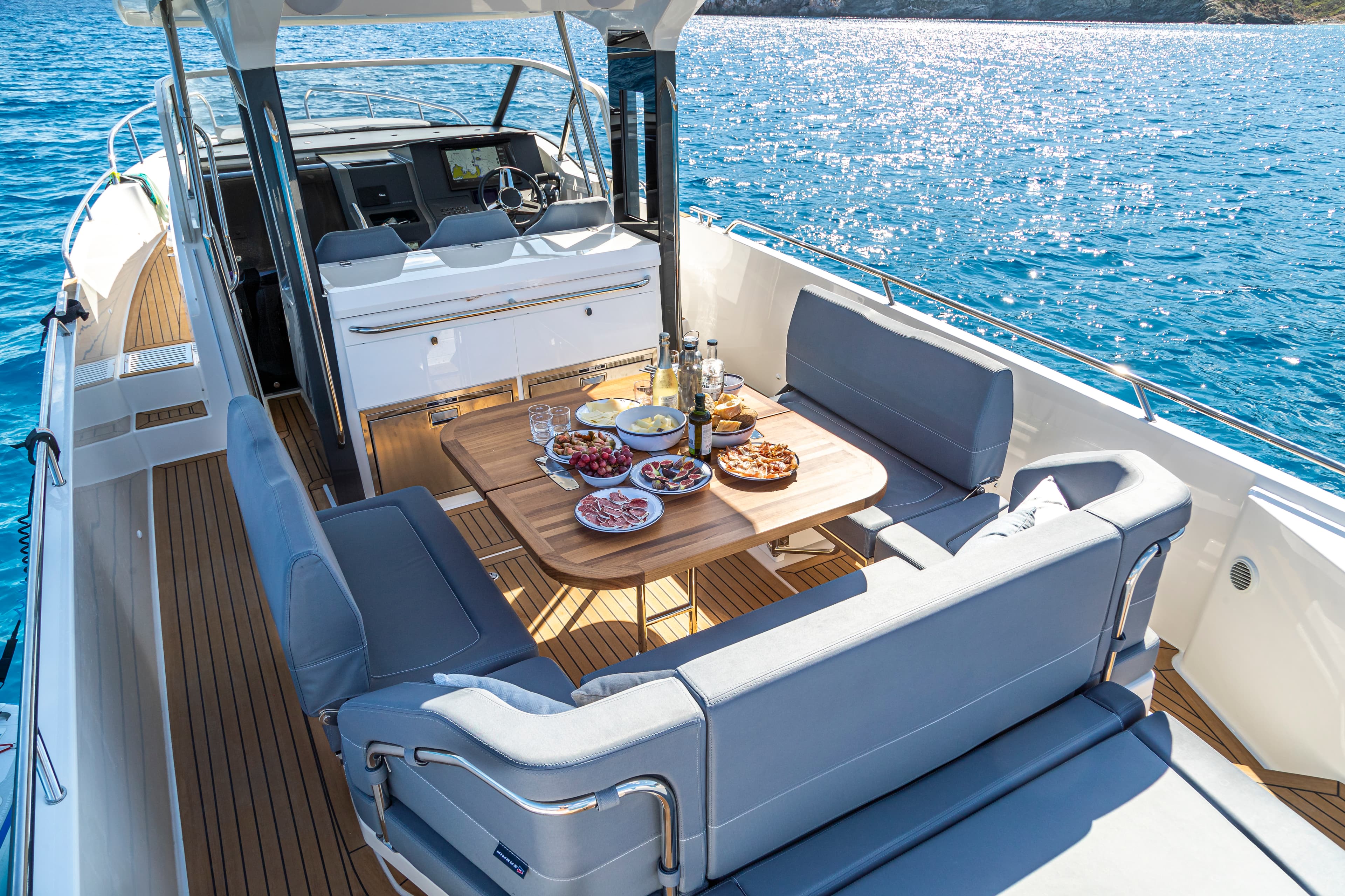 Nimbus Tender T11 - photo 57