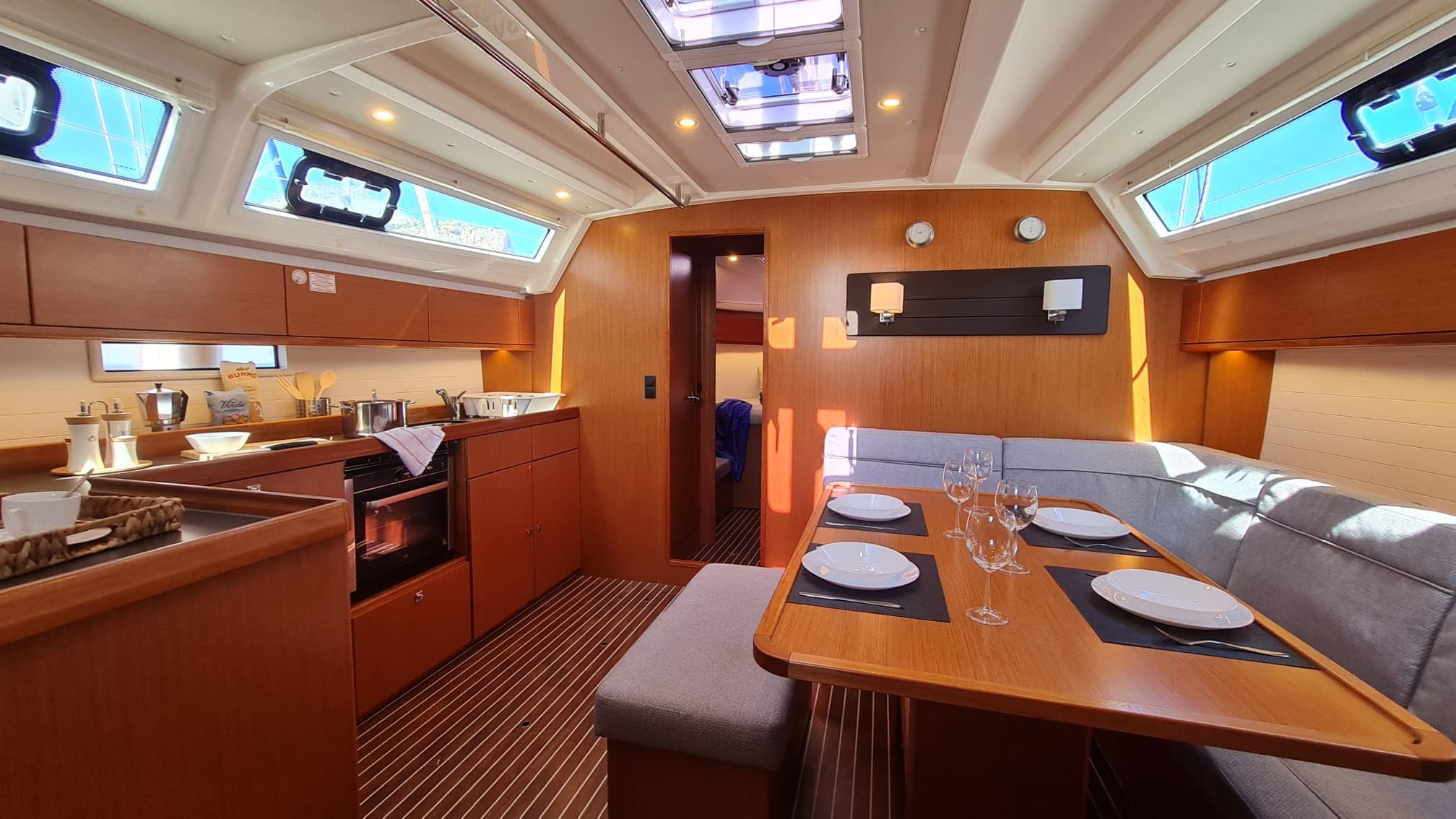 Bavaria 46 Cruiser - photo 13