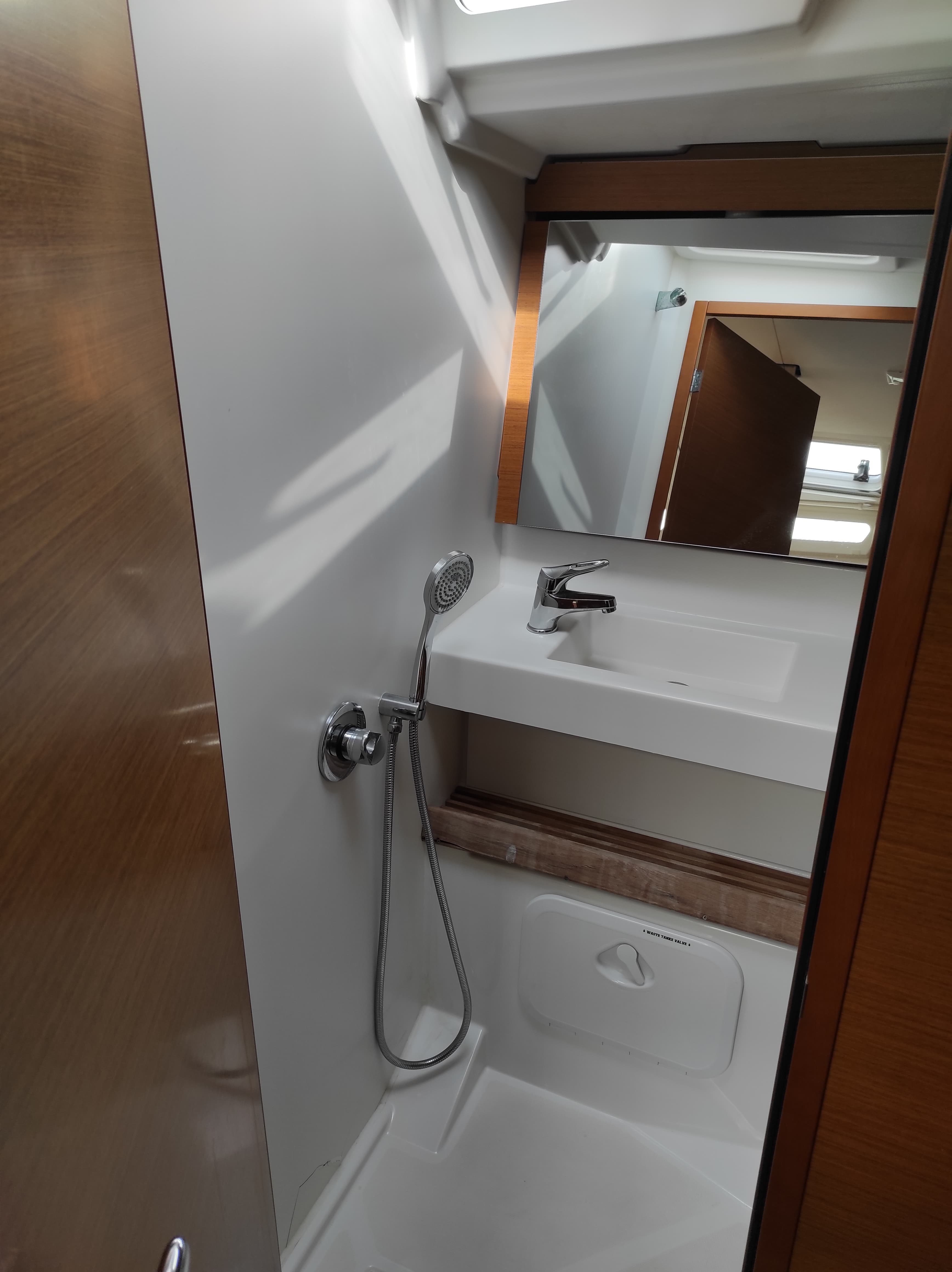 Sun Odyssey 440 - photo 28