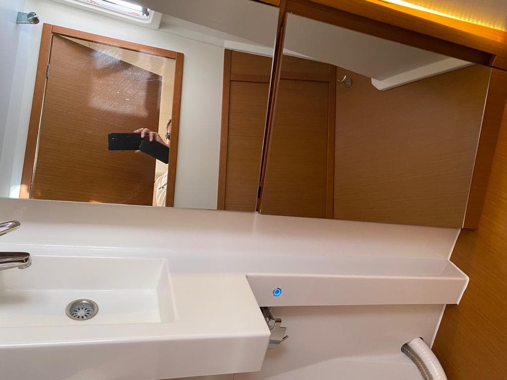 Sun Odyssey 440 - photo 9