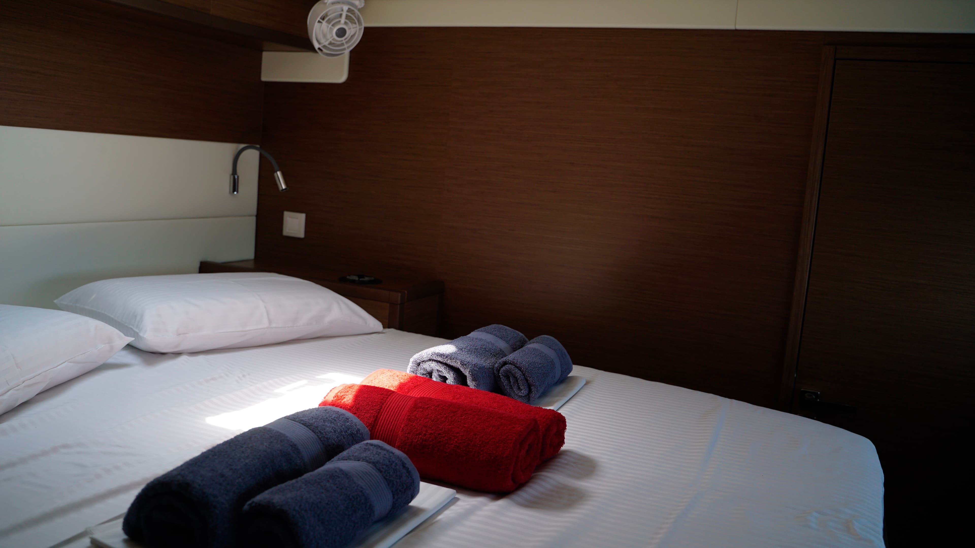 Lagoon 52 - photo 20