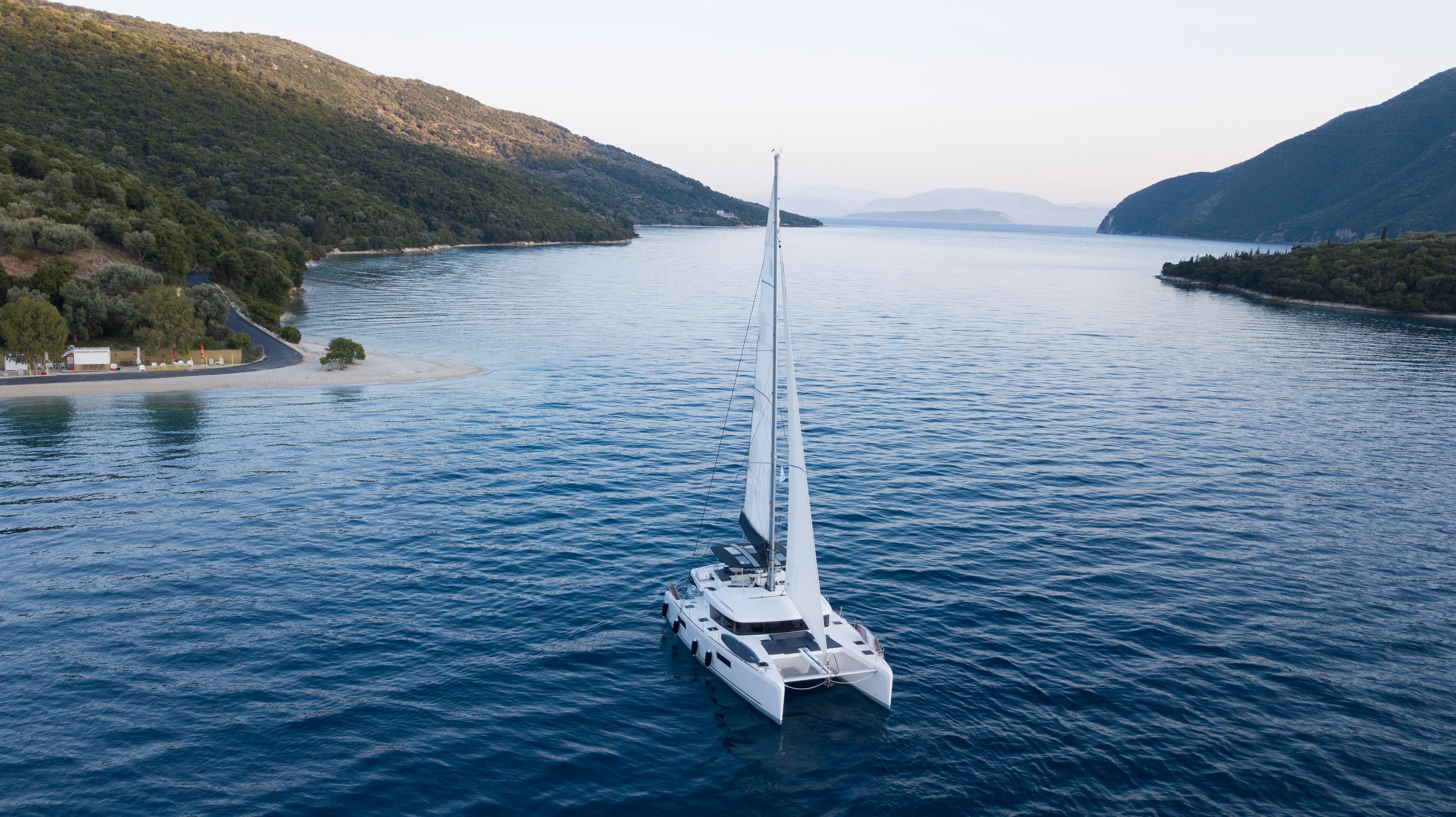 Lagoon 52 - photo 11