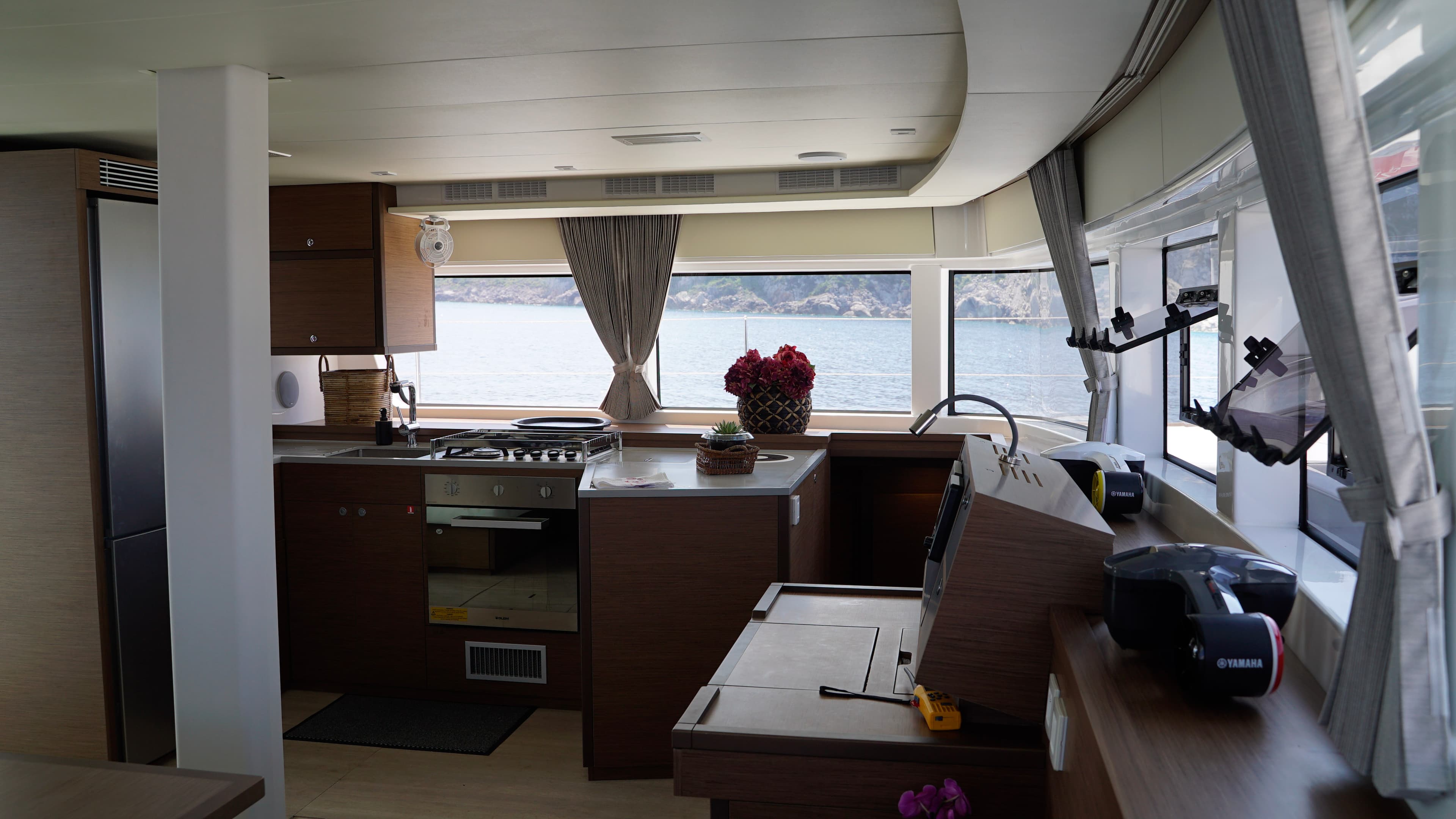 Lagoon 52 - photo 10