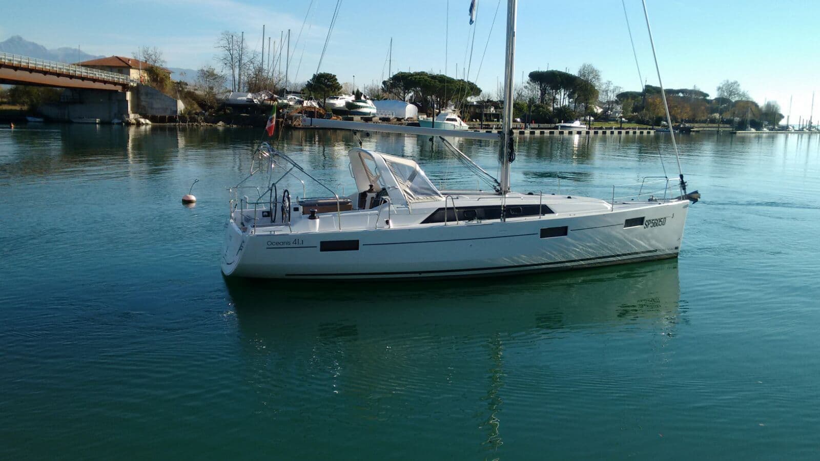 Oceanis 41.1 - photo 8