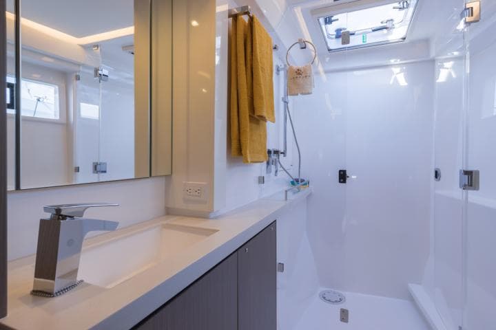 Leopard 45 - photo 11