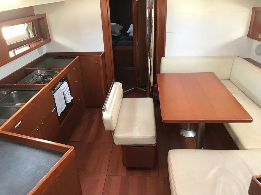 Oceanis 45 - photo 12