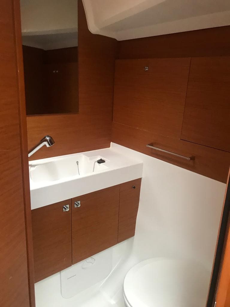 Sun Odyssey 519 - photo 5