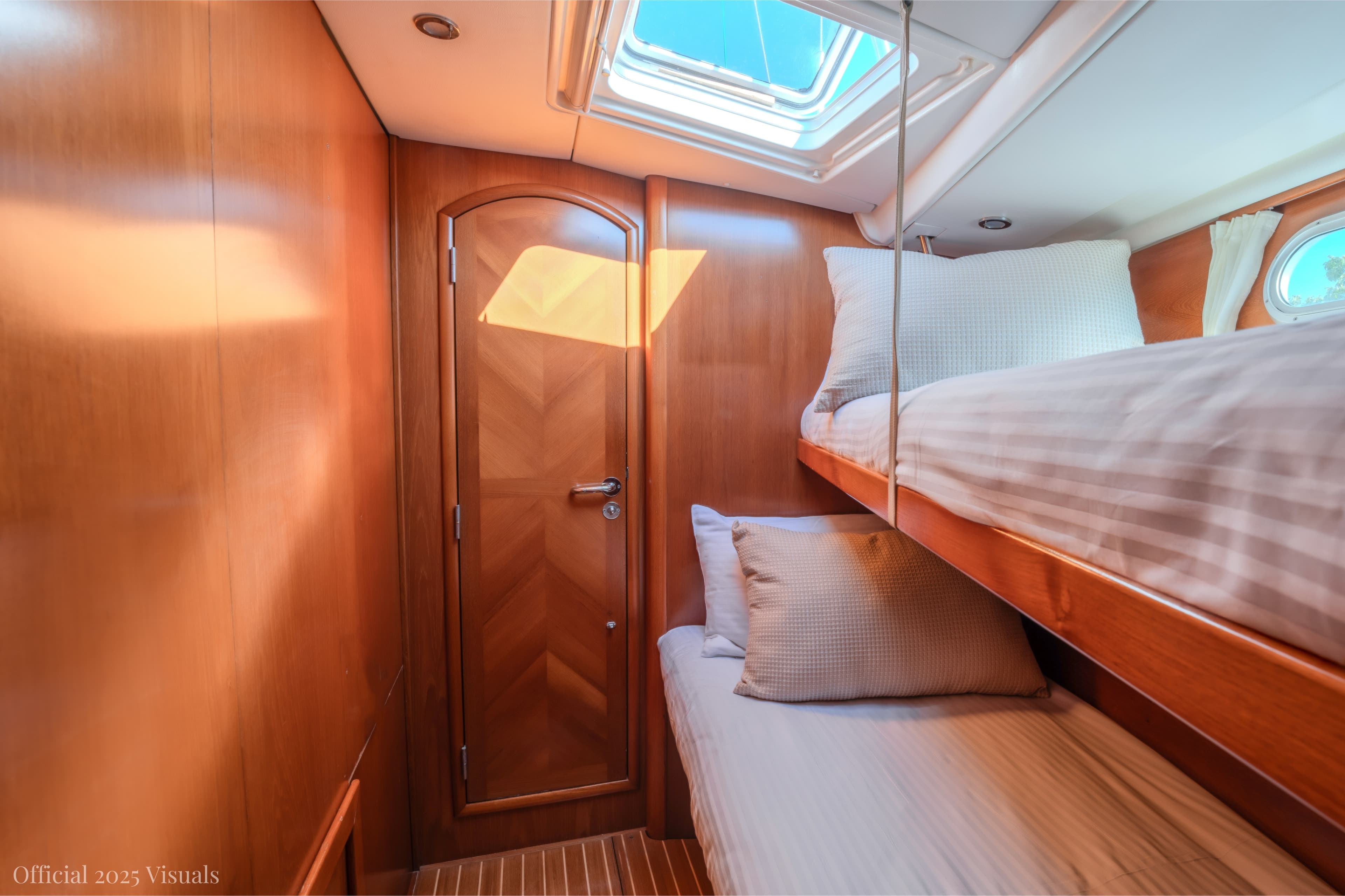 Sun Odyssey 54DS - photo 7