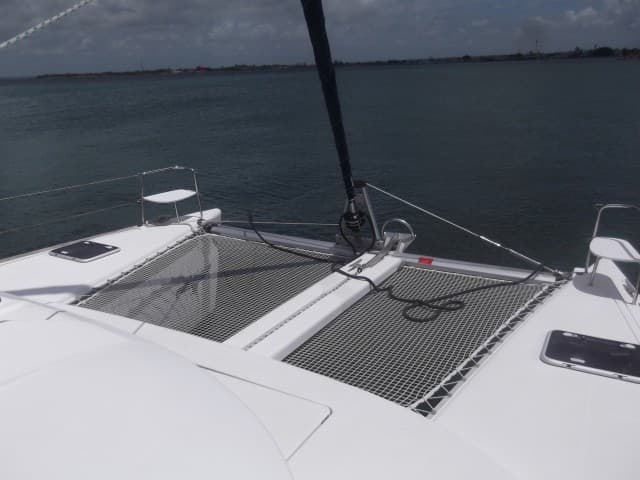 Lagoon 380 - photo 7