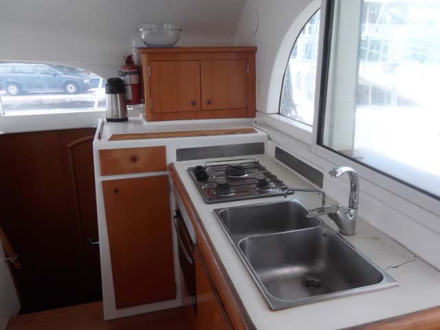 Lagoon 380 - photo 8