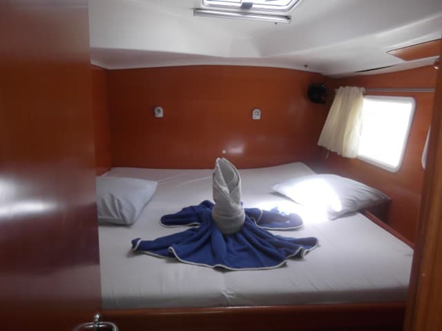 Lagoon 380 - photo 13
