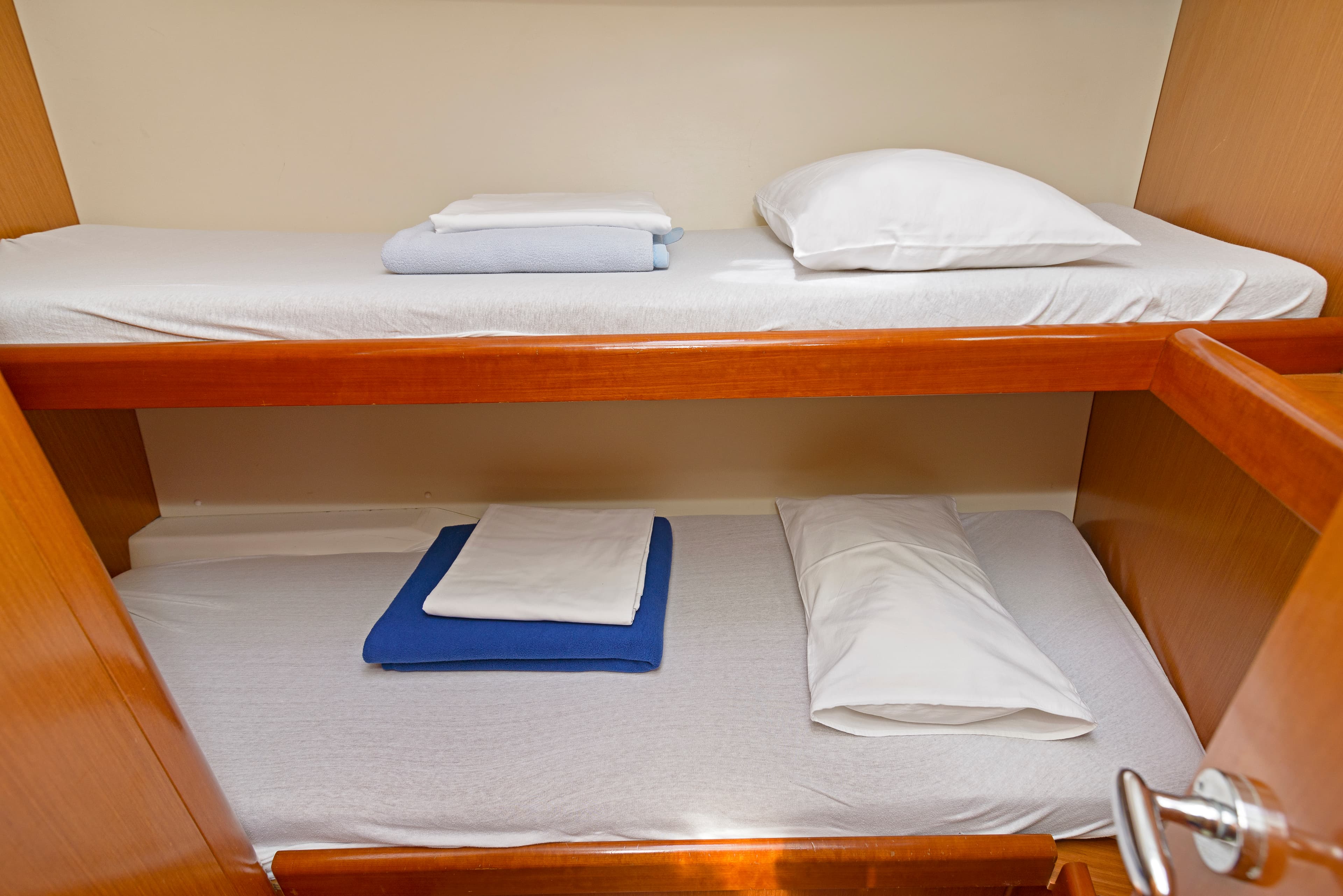 Oceanis 43 - photo 12