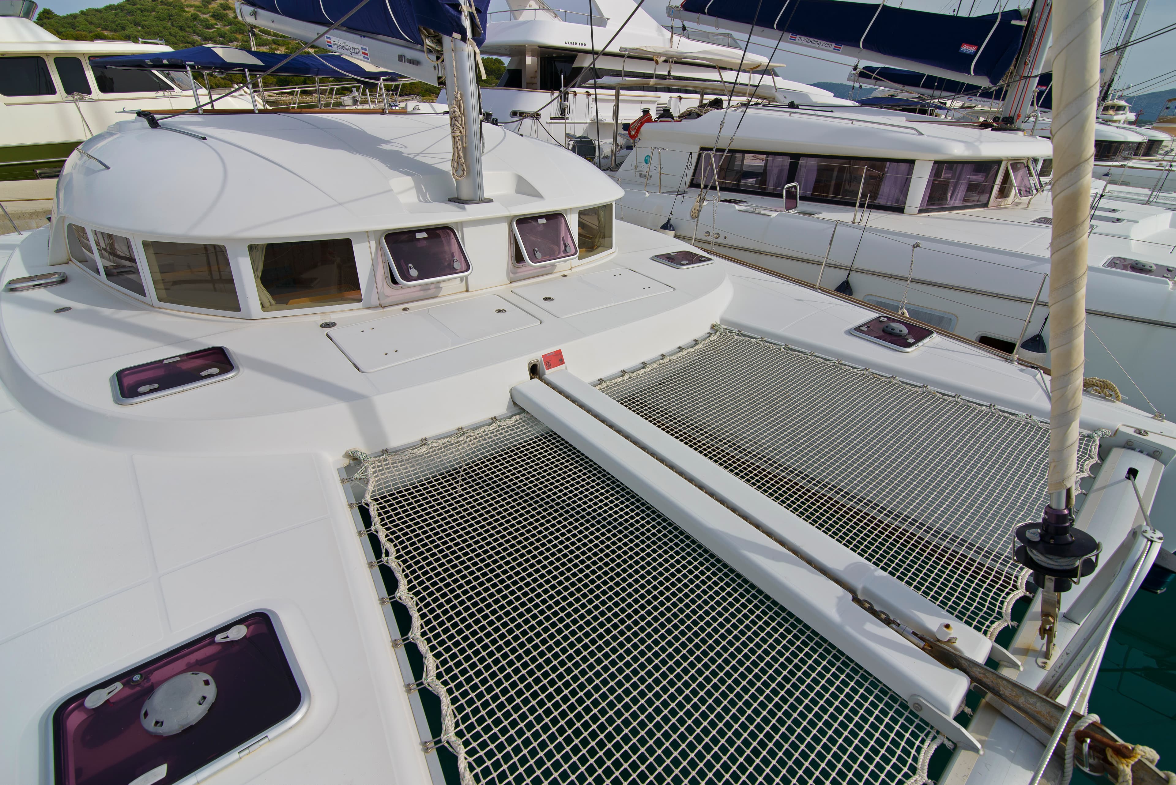 Lagoon 380 - photo 5