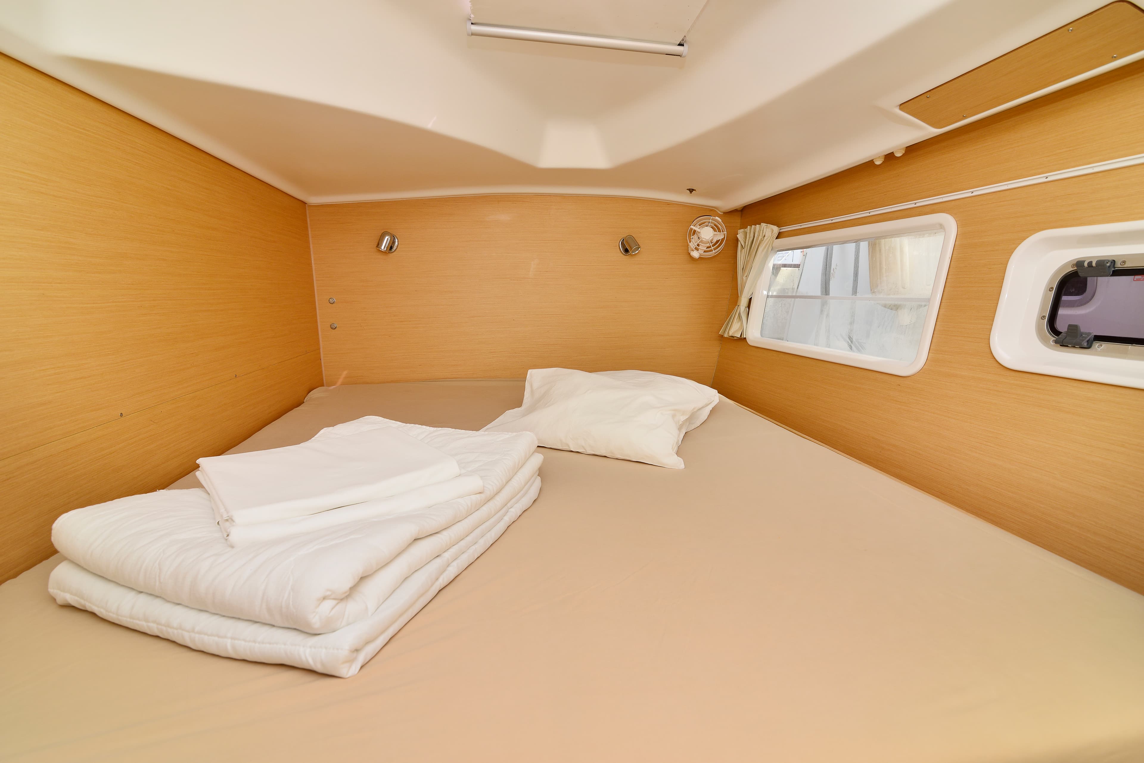 Lagoon 380 - photo 13