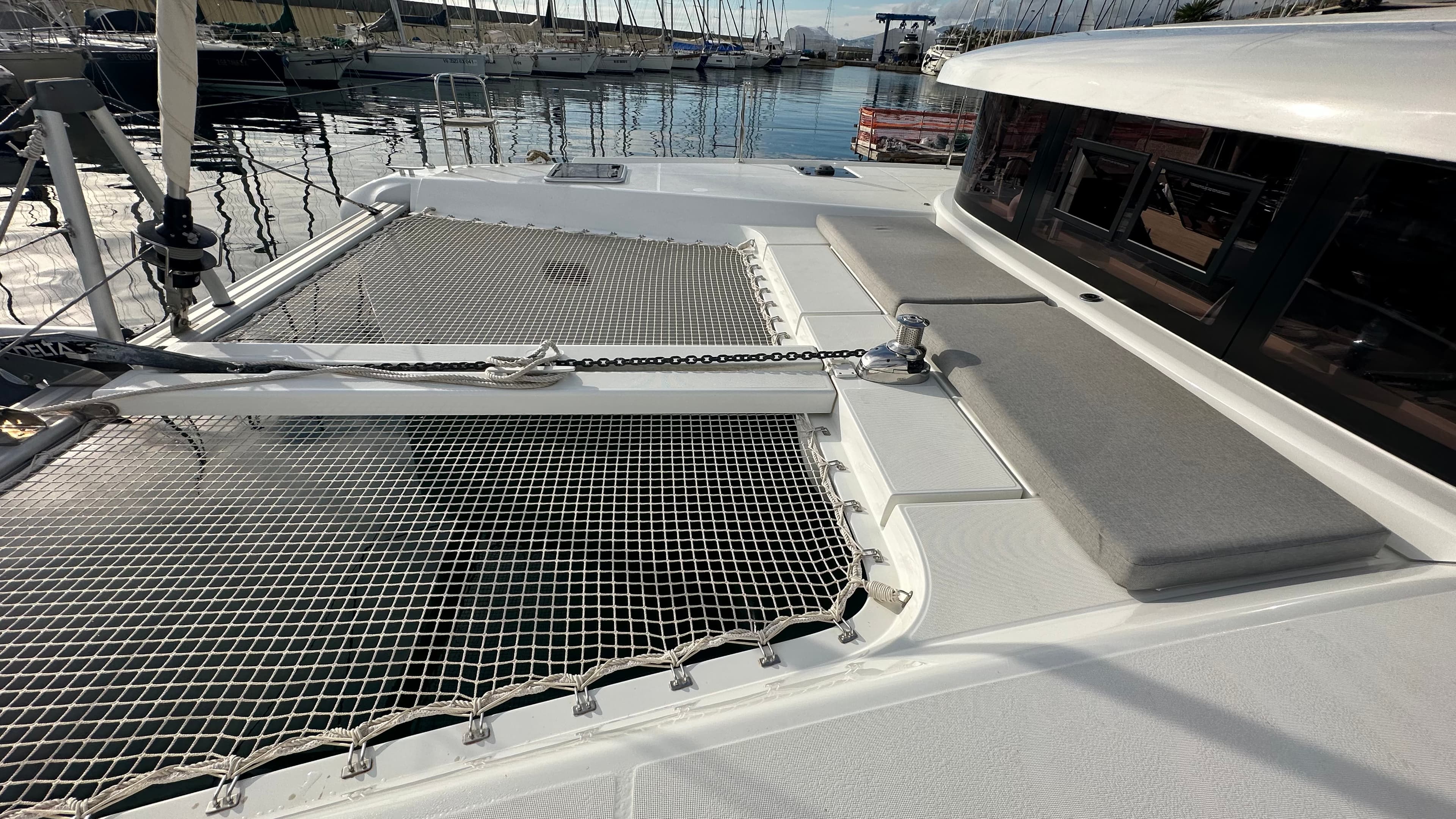 Lagoon 42 - photo 10