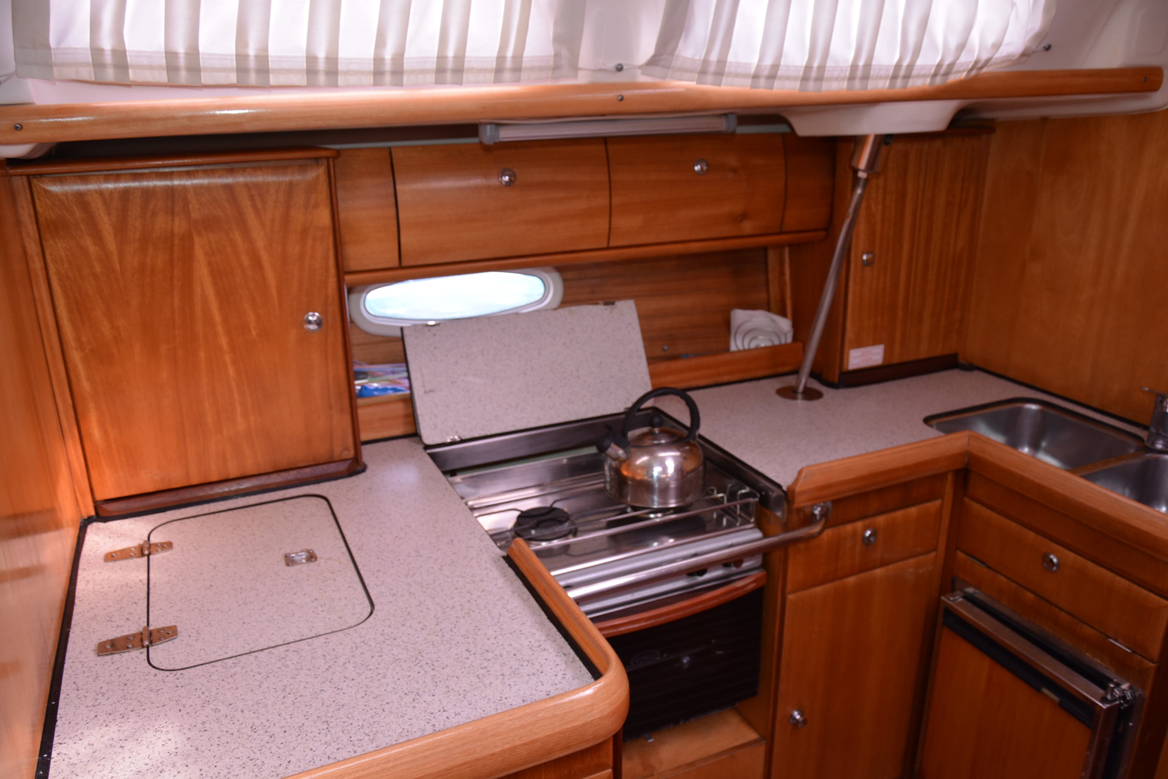 Bavaria 46 - photo 12