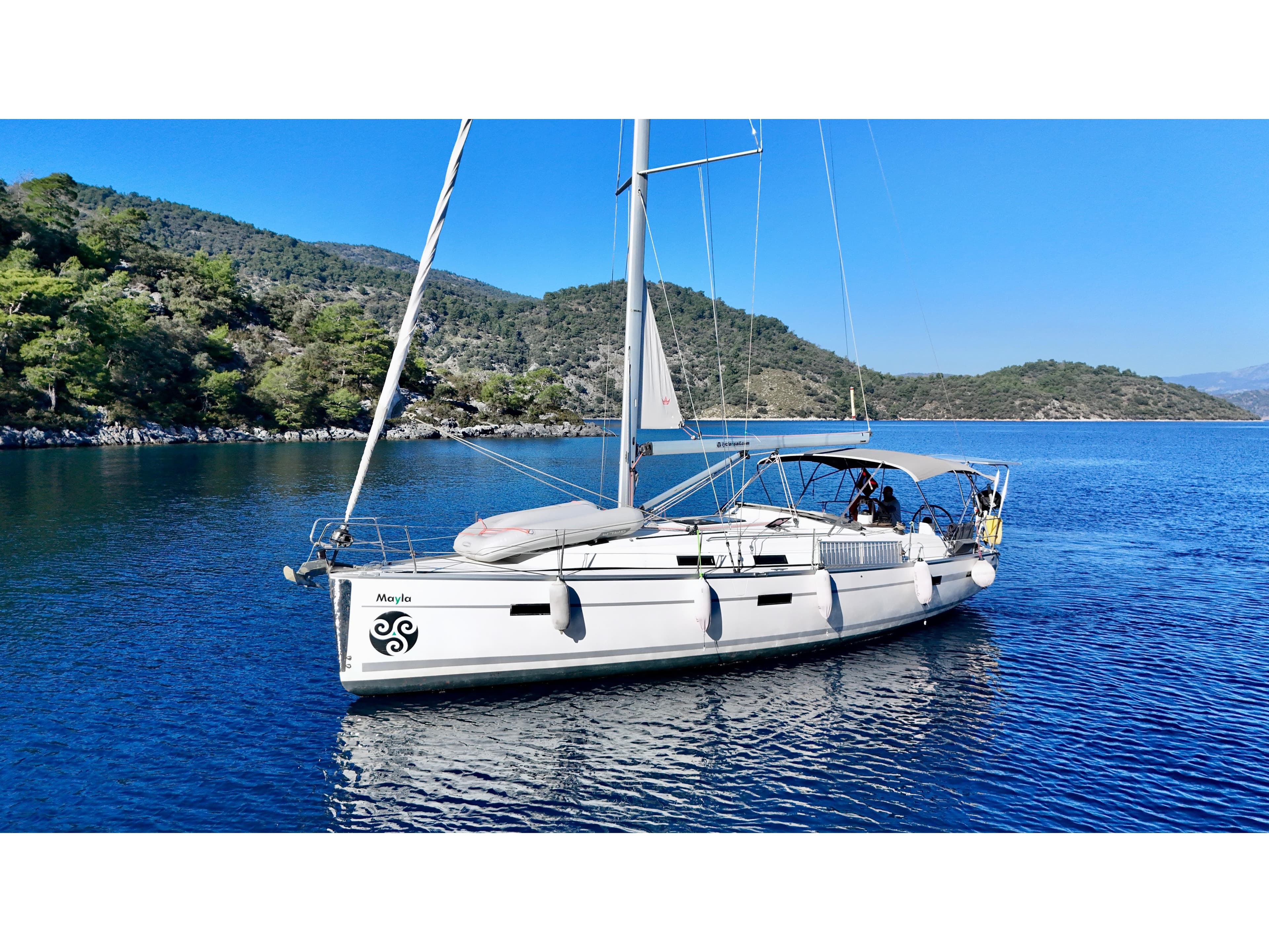 Bavaria 40 Cruiser - photo