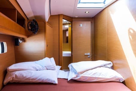 Sun Odyssey 469 - photo 8