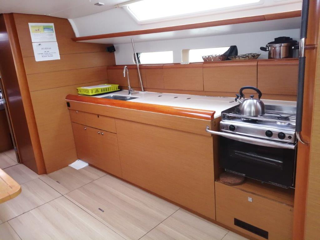 Sun Odyssey 469 - photo 10