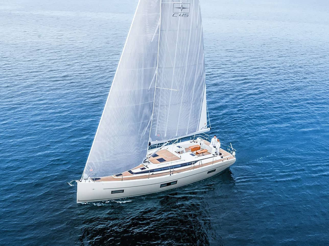 Bavaria C45 - photo