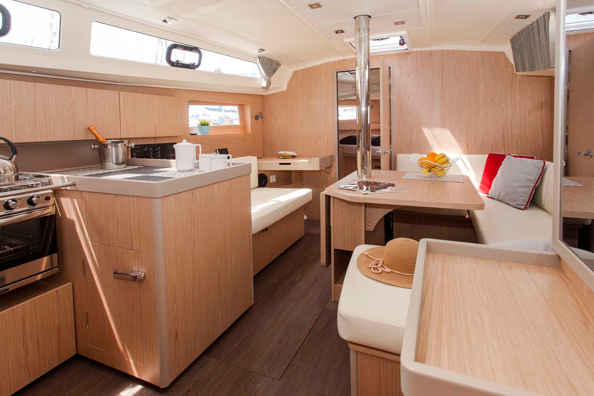 Oceanis 41.1 - photo 13