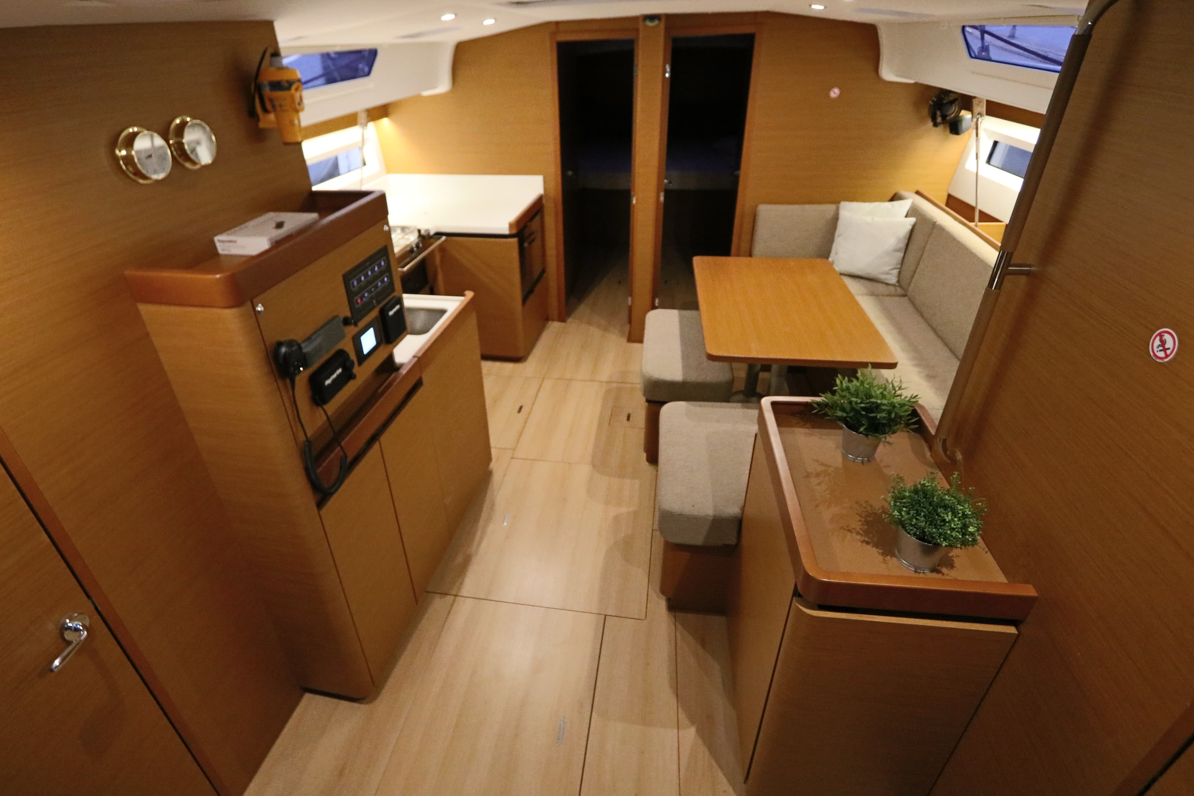 Sun Odyssey 490 - photo 12