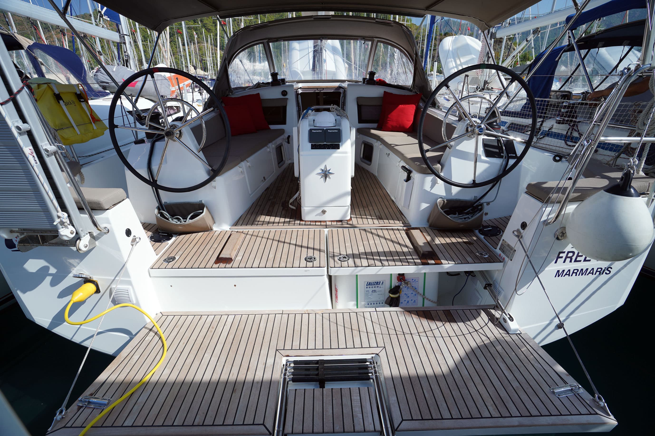 Sun Odyssey 410 - photo 6