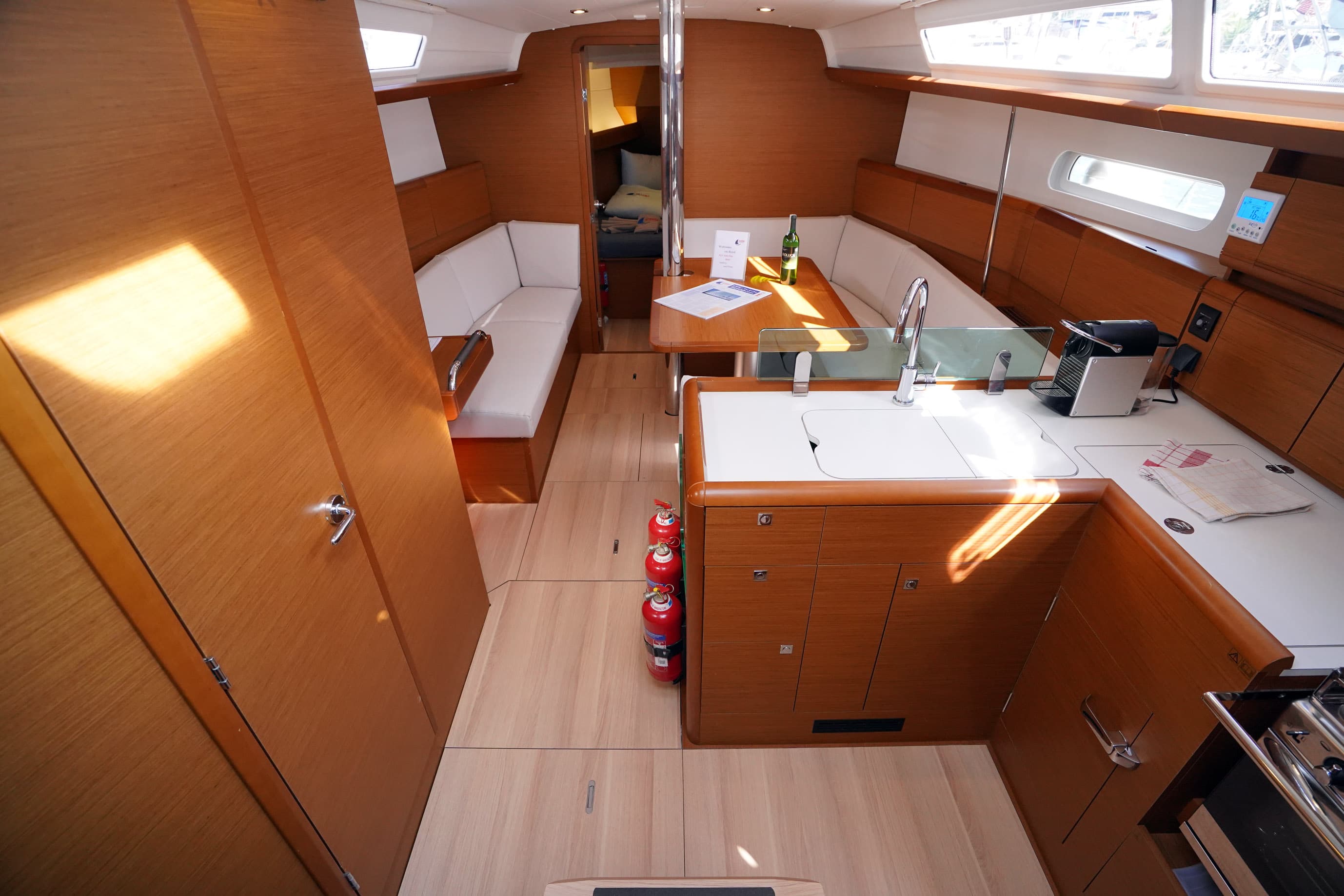 Sun Odyssey 389 - photo 15